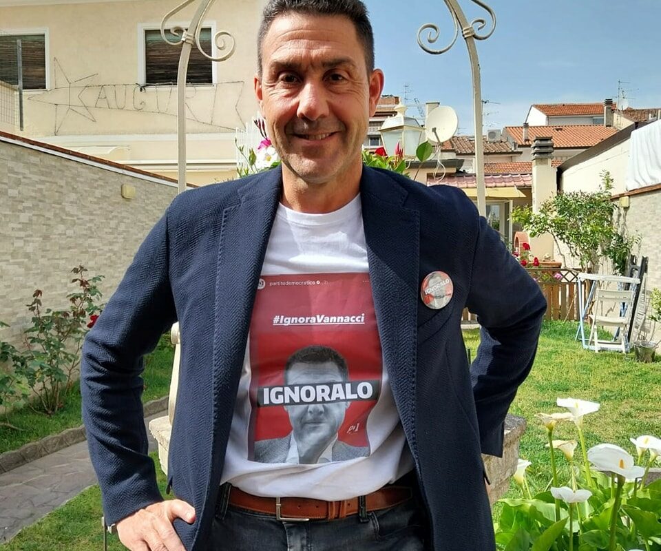 Il discusso generale Vannacci a Napoli il 2 maggio per la presentazione della candidatura alle Europee