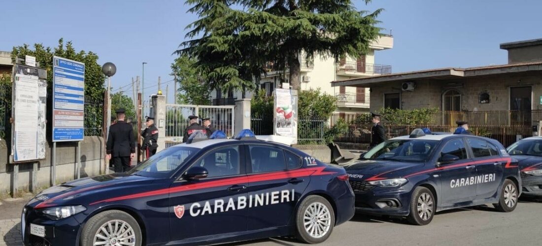 Cimitile: furbetti del cartellino negli uffici del comune. Carabinieri eseguono misura cautelare per 4 persone