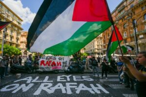 Protesta studenti pro Palestina a Napoli, ‘All eyes on Rafah’