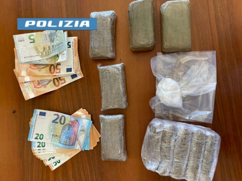 Arresti su arresti per stupefacenti: a Napoli girano più droghe che caramelle