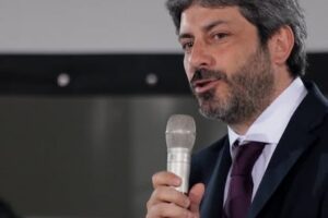 Fico: “In Campania stiamo lavorando sui contenuti e sul programma”